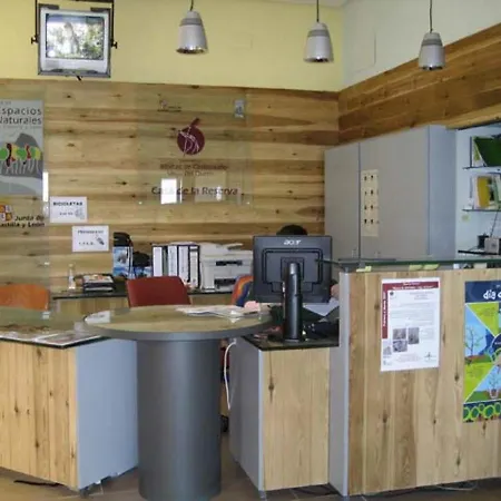 Landsted Beautiful Alamedas, Un Santuario Donde El Tiempo Se Detiene Castronuno