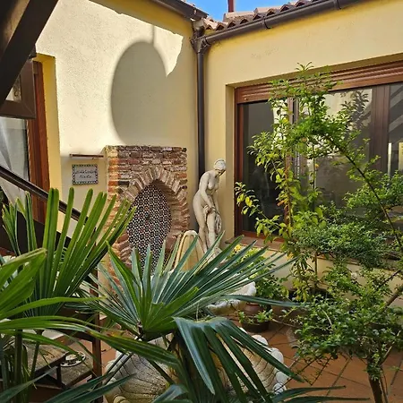 Beautiful Alamedas, Un Santuario Donde El Tiempo Se Detiene Landsted Castronuno