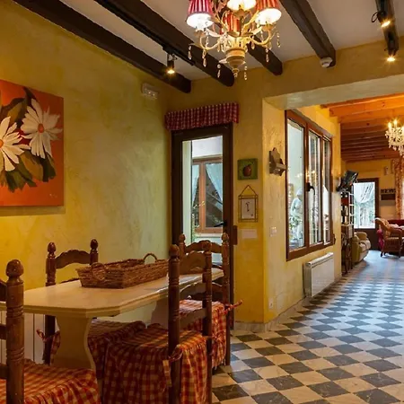 Beautiful Alamedas, Un Santuario Donde El Tiempo Se Detiene Castronuno