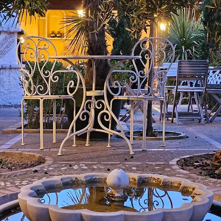 Casa di campagna Beautiful Alamedas, Con Jardin Y Alberca Familias Y Grupos Castronuno