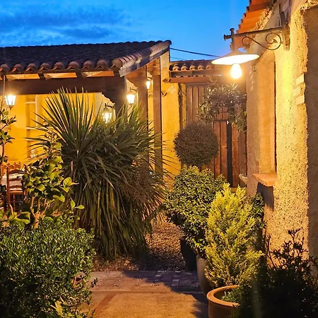 Country house Beautiful Alamedas, Con Jardin Y Alberca Familias Y Grupos Castronuno